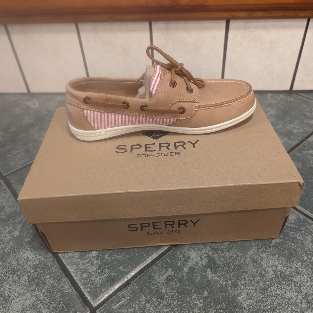 Sperry Topsiders